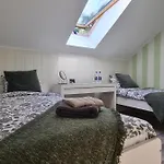 Pensión Kaktus 3*